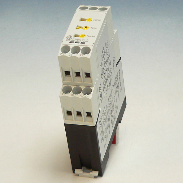 EATON ETR4-70-A TIJDREL 24-240ACDC MULTIF afbeelding 2