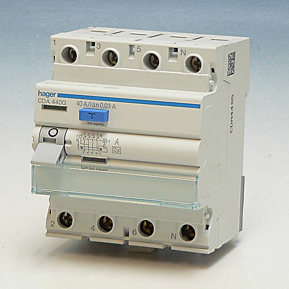 Hager Aardlekschakelaar 4-P 40A 30mA klasse A CDA440G