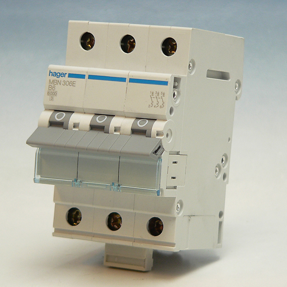 Hager Installatieautomaat 3-P B6A 6kA MBN306E afbeelding 2