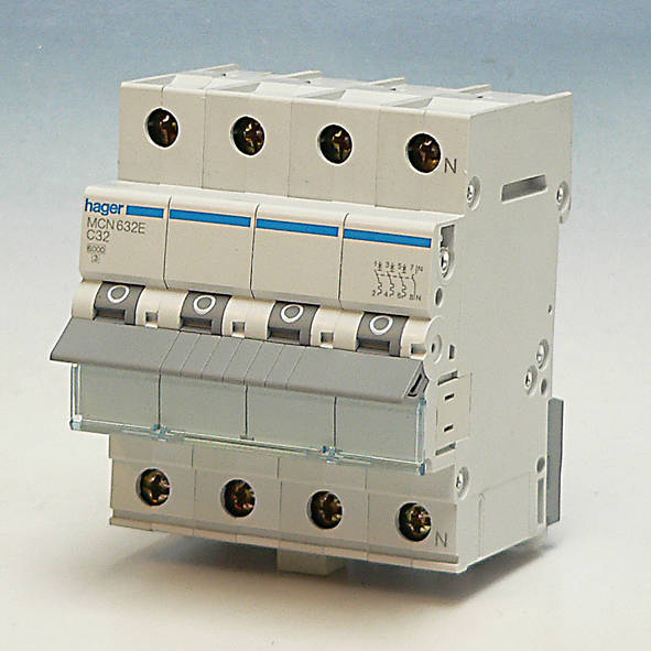 Hager Installatieautomaat 3-P+N C32A 6kA MCN632E afbeelding 2