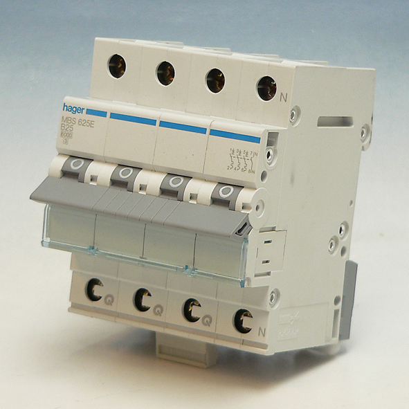 Hager Installatieautomaat 3-P+N C32A 6kA QuickBusbar MCS632E afbeelding 2