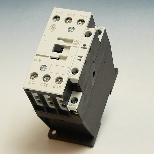 EATON DILM17-10(230V50HZ.2 MAG SCHAK 3P 1M 7.5KW afbeelding 2