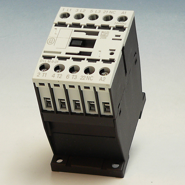 EATON DILM9-10(24VDC) MAG SCHAK 3P 1M 4KW afbeelding 2