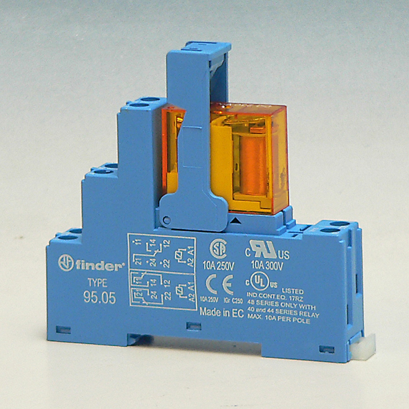 FINDER 48.52.8.230.0000 INTERF RELAIS 2W 8A 230V