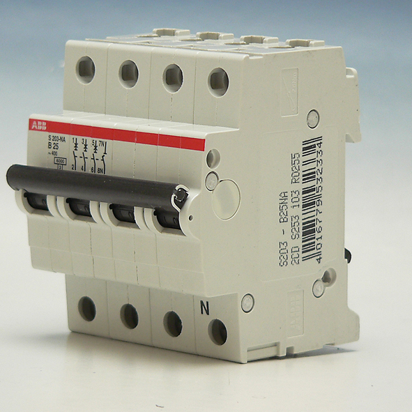 ABB S 203 B25 NA AUTOMAAT B25A 6KA 3P+N afbeelding 2