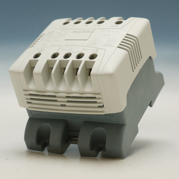 LEGRAND 044221 TRAFO PR230/400 12-24V 40VA afbeelding 2