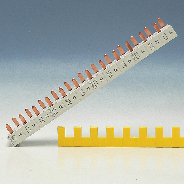 Hager Kamrail stift 3x4x1-P+N 63A 10mm² KBN663A afbeelding 2