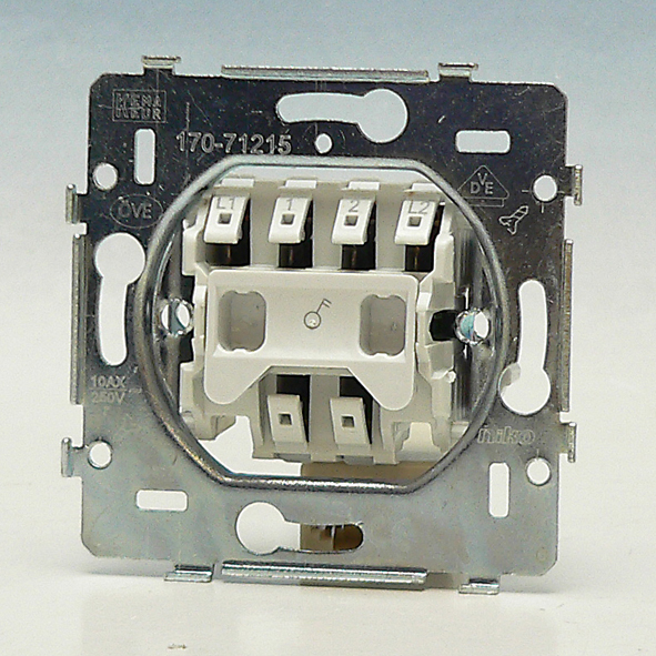 Niko dubbelpolige schakelaar 170-71215 afbeelding 2