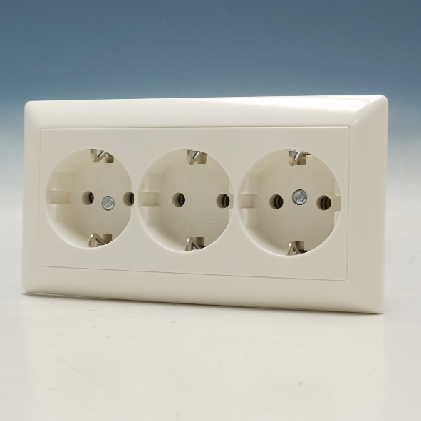 Jung AS500 wandcontactdoos 3-voudig voor wandgoot (AS523WW)