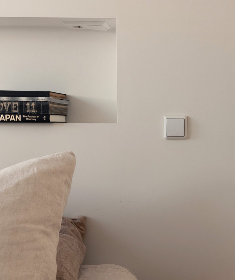 KlikAanKlikUit wandschakelaar RF 1v wit AWST-8800