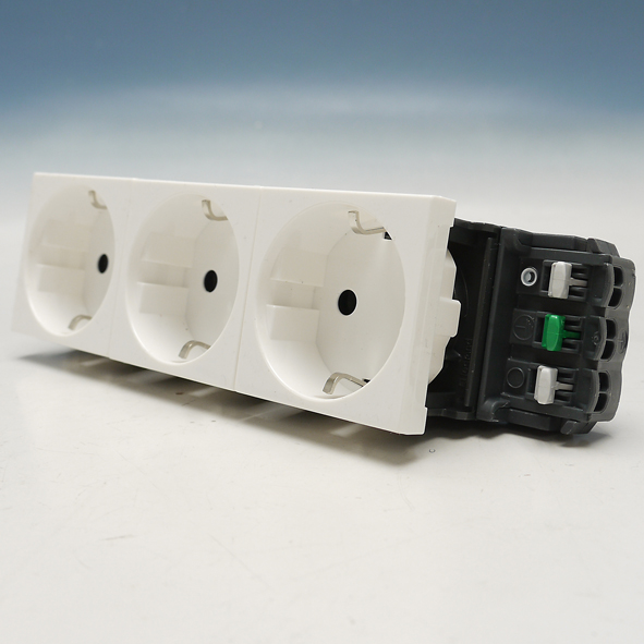 LEGRAND 077403 WCD RA 3V ZIJAANSL WIT afbeelding 2