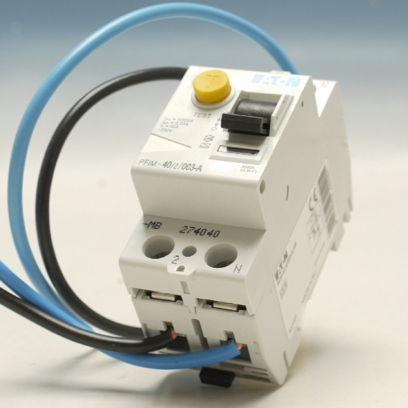 EATON PFIM-40-2-003-A-MB-F ALS 2P 40A 30MA ONDER F afbeelding 2