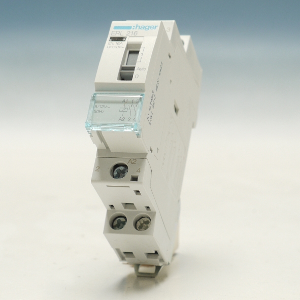 Hager Magneetschakelaar 16A hand 2M 12VAC ERL216 afbeelding 2