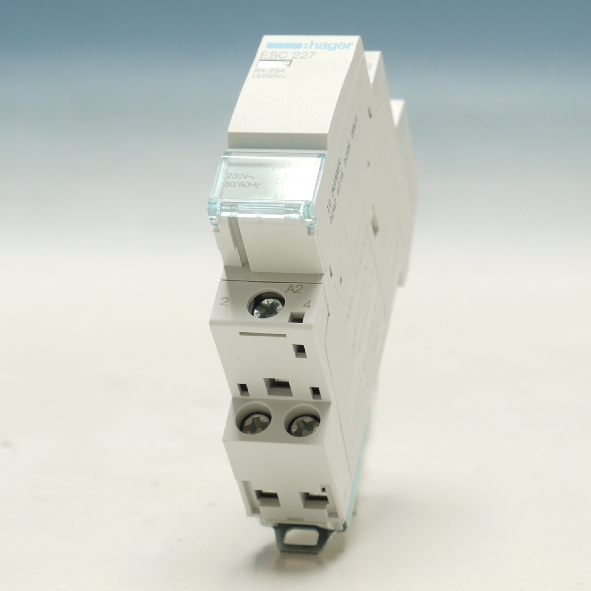 Hager Magneetschakelaar 25A 1M/1V 230VAC ESC227 afbeelding 2