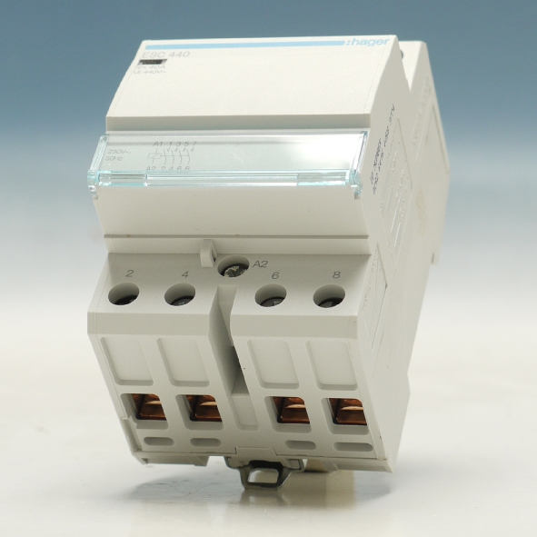 Hager Magneetschakelaar 40A 4M 230VAC ESC440