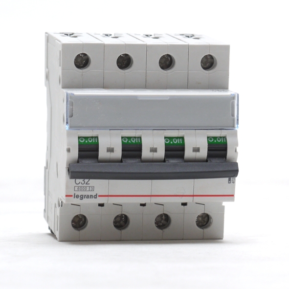 LEGRAND 403565 MCB TX3 4P C32A 6000 A afbeelding 2