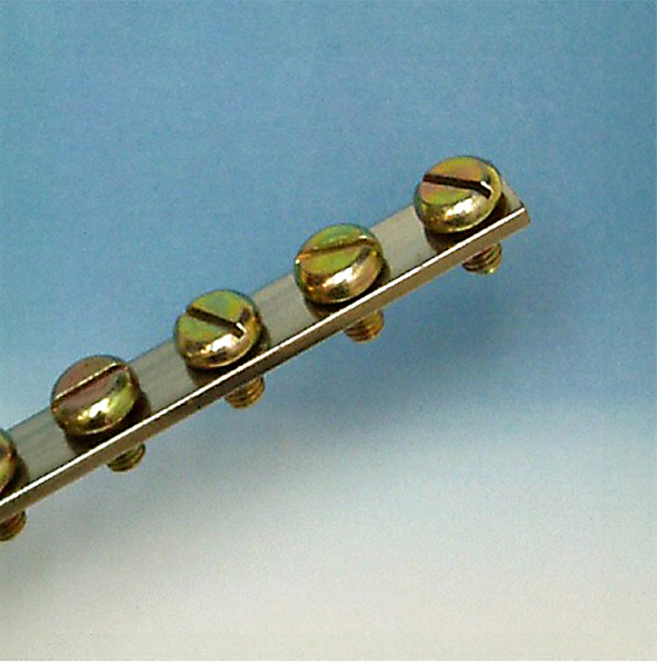 JMV Aardrail 25A 10x2 M5x8 l=1mtr 9200050 afbeelding 2