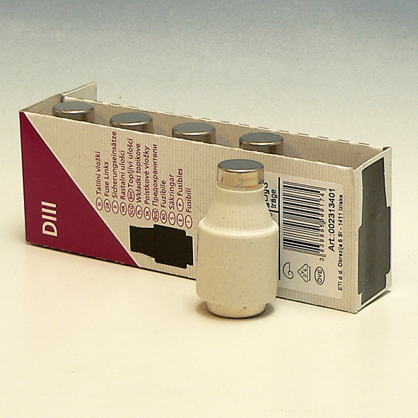 ETI Zekering 500V~ 35A traag DIII zwart