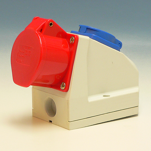 PCE CEE-form WCD combi RA 16A 5p 6h IP44 opbouw