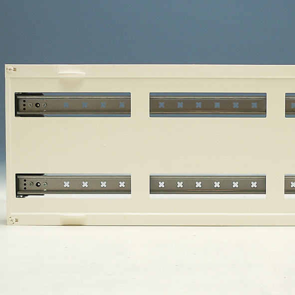 Hager Sleufunit 6x12 modulen leeg 300x750mm UD23B1 afbeelding 2