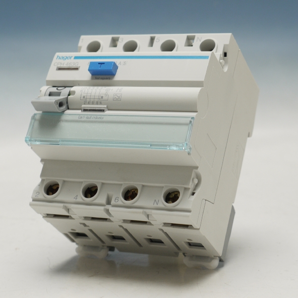 Hager Aardlekschakelaar 4-P 63A 300mA klasse HI select. CPH463G afbeelding 2