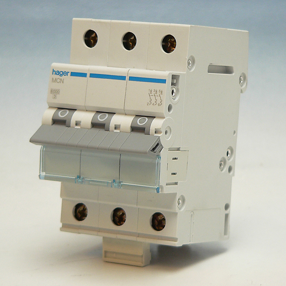 Hager Installatieautomaat 3-P C4A 6kA MCN304 afbeelding 2