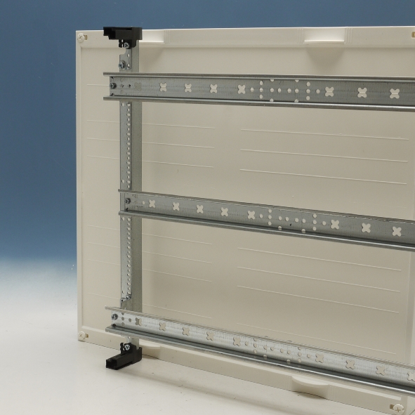 Hager DIN-rail unit horizontaal leeg 450x500mm UD32A1 afbeelding 2