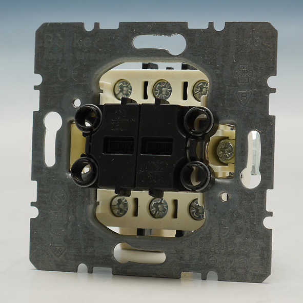 Berker serie pulsdrukker 2x wisselcontact (503808) afbeelding 2