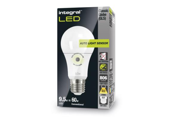 LED-lamp GLS sensor E27 8,5W 2700K 806lm 200° mat