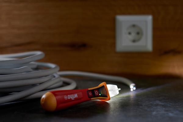 Spanningzoeker LED 90-1000V (2xAAA)