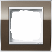 Gira Event Afdekraam 1-v zuiver bruin glans/zuiver wit glans 0211763 afbeelding 2