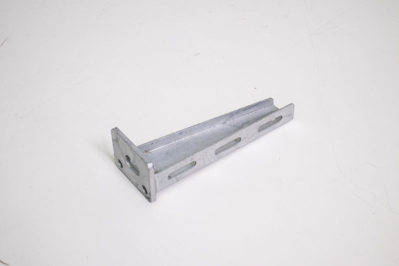 Wandbeugel voor kabelgoot 150mm breed gegalvaniseerd afbeelding 2