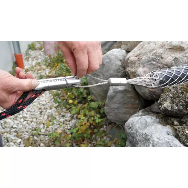 Elektrische treklier voor polyester trektouw CW 800 E inclusief trolley en spanband Runpotec afbeelding 6